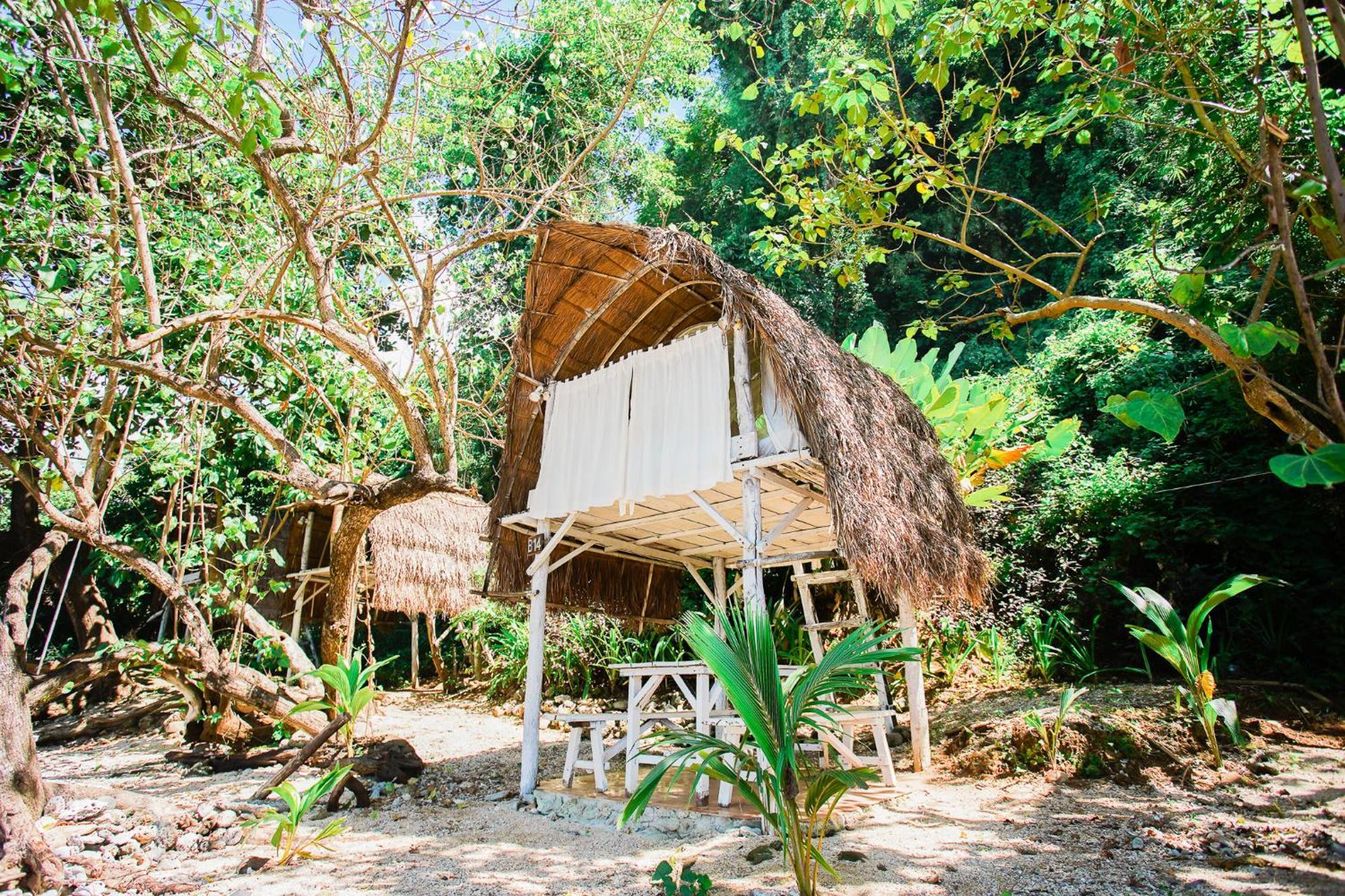 Playa La Caleta Bataan Hotel Morong  Exterior photo